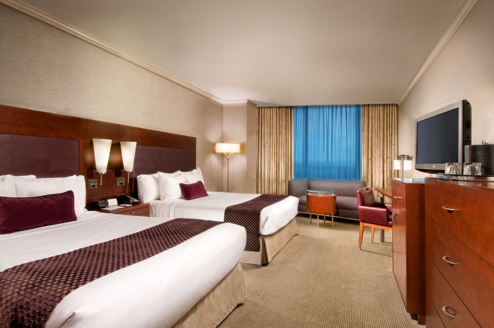 Turning Stone Resort And Casino Верона Екстериор снимка